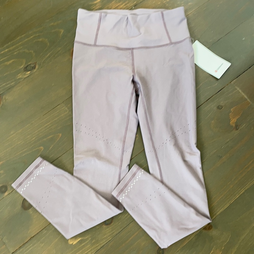 NWT Lululemon In Focus Run Tight